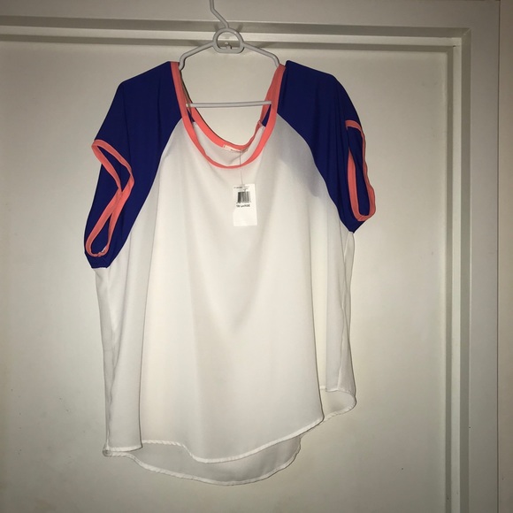 Tops - Color Sleeve Blouse
